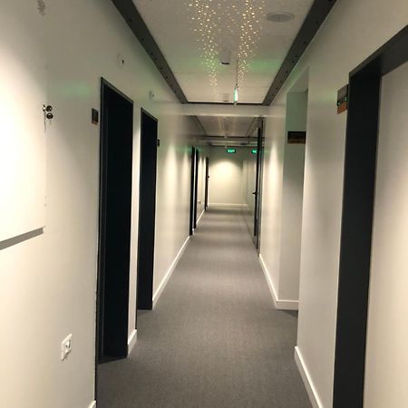 Kubi Hotel Струга Екстер'єр фото